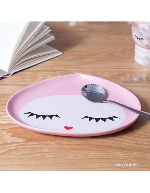 9-inch creative heart-shaped technology cartoon animal Western food ceramic plate household children's snack plate ceramic customization 