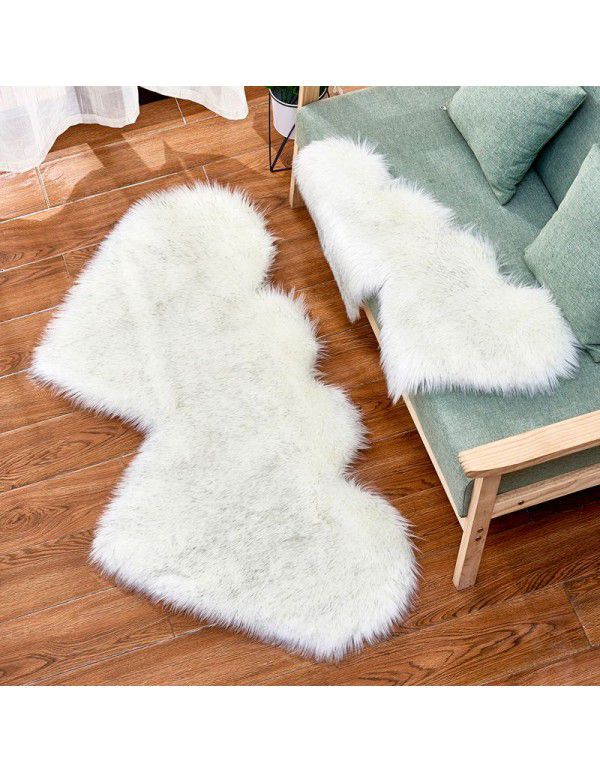 2020 cross border creative love plush carpet fashion European style floor mat sofa cushion foot pad 