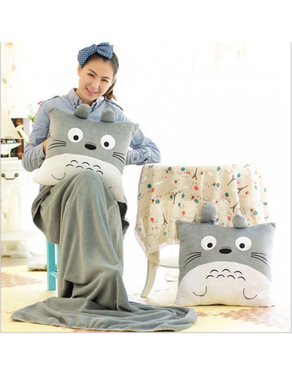Wholesale cartoon air conditioning blanket Plush Doll warm hand pillow three use air conditioning blanket hand cover cushion summer cool blanket